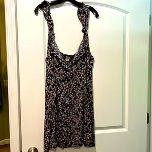 Mossimo off-the-shoulder flower dress button up